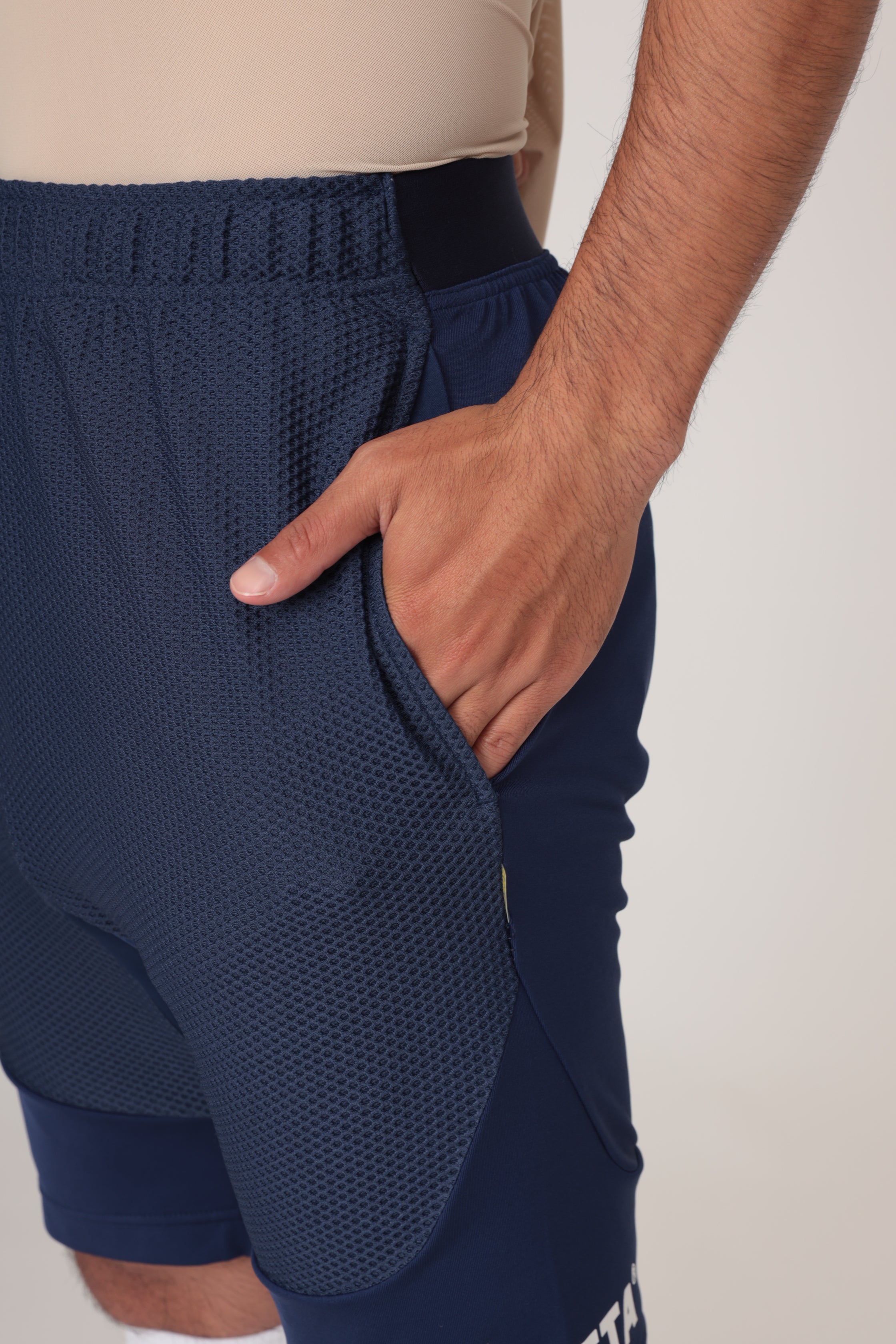 チーム対応トレーニングハーフパンツ