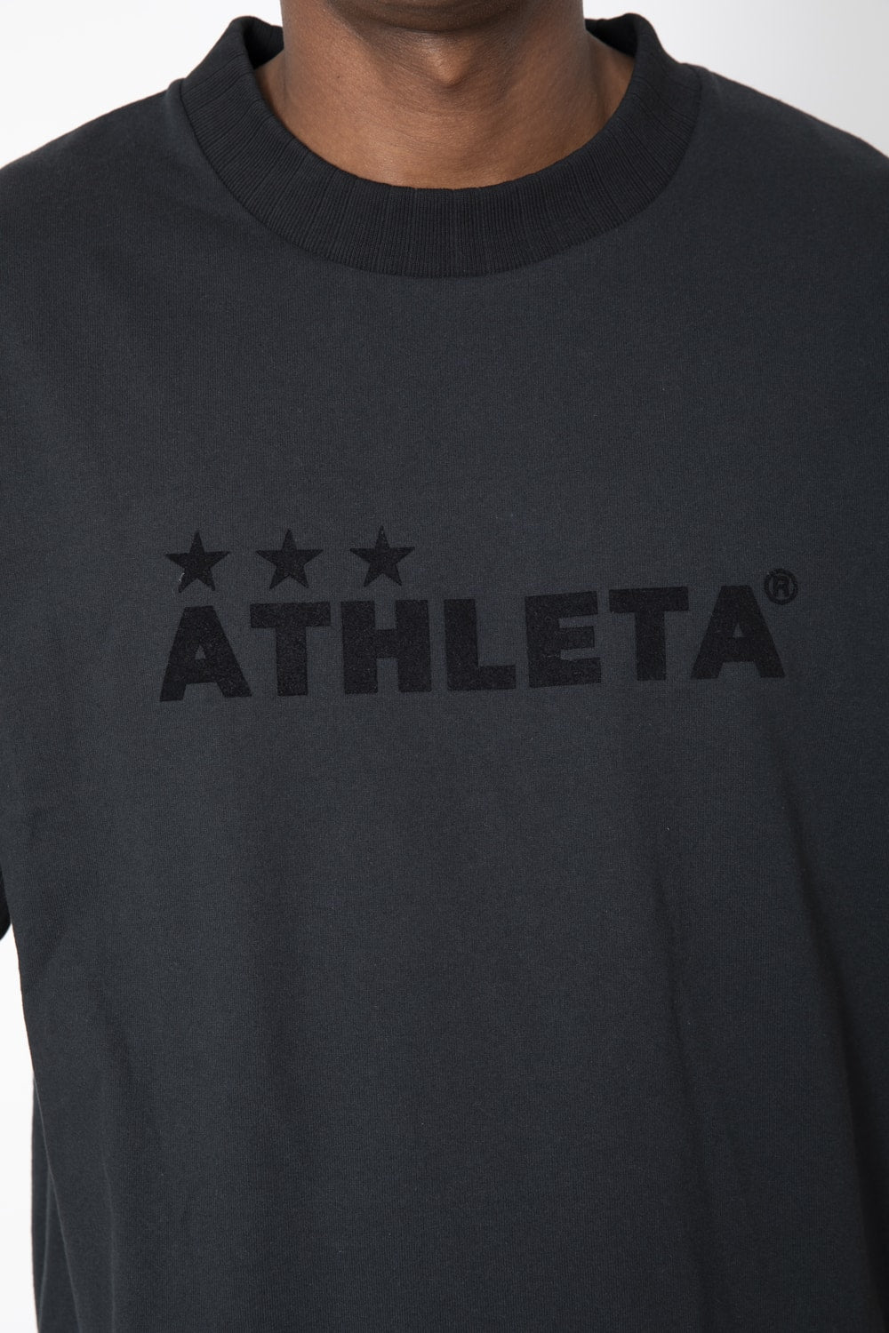 ロゴTシャツ