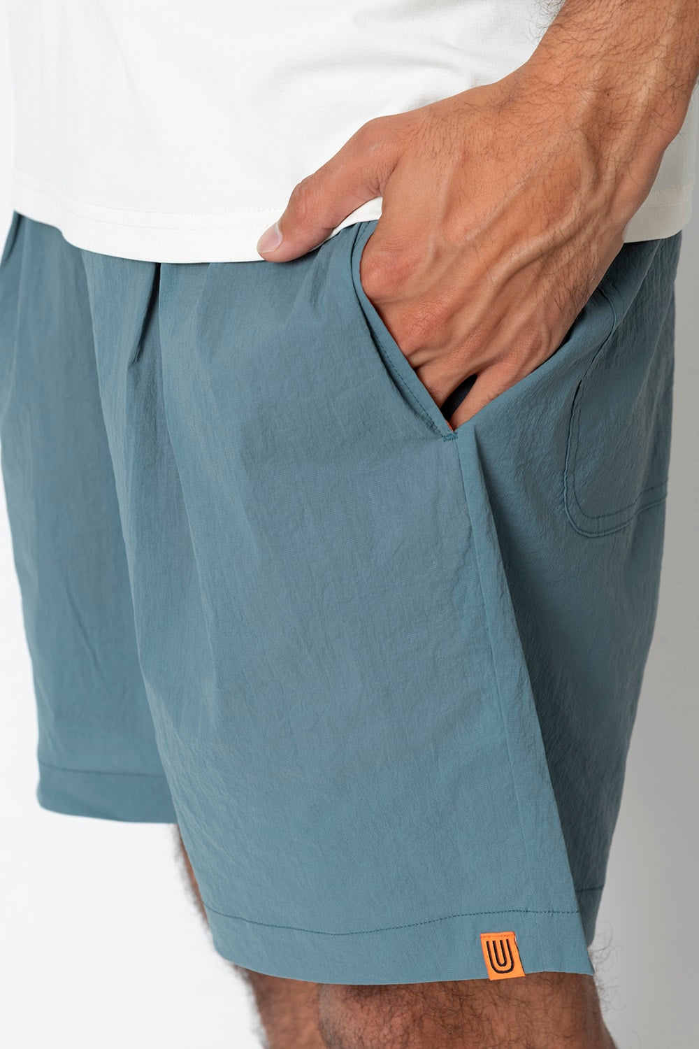 UNIVERSAL OVERALLxATHLETA – TBCパッカブルウインドショーツ