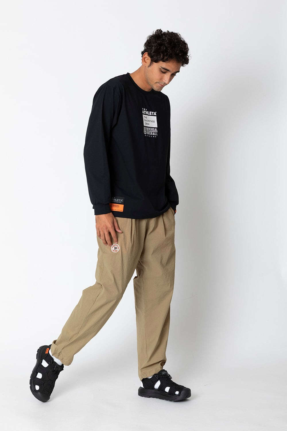 UNIVERSAL OVERALLxATHLETA – TBCパッカブルウインドパンツ