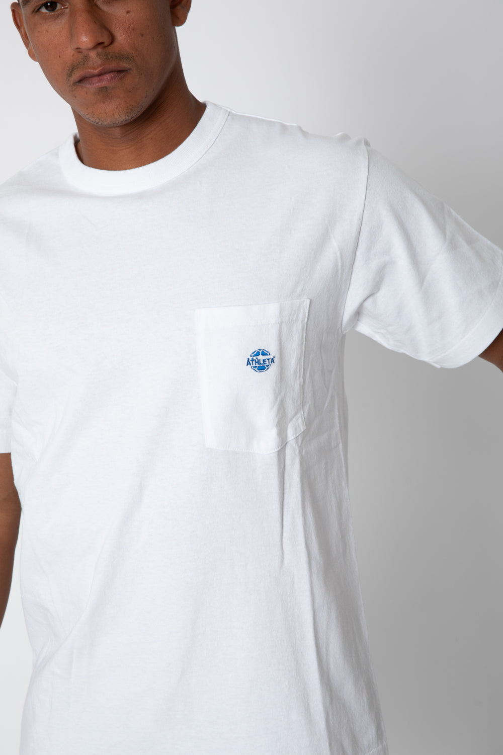 EMB POCKET T エンブロイダリー ポケT