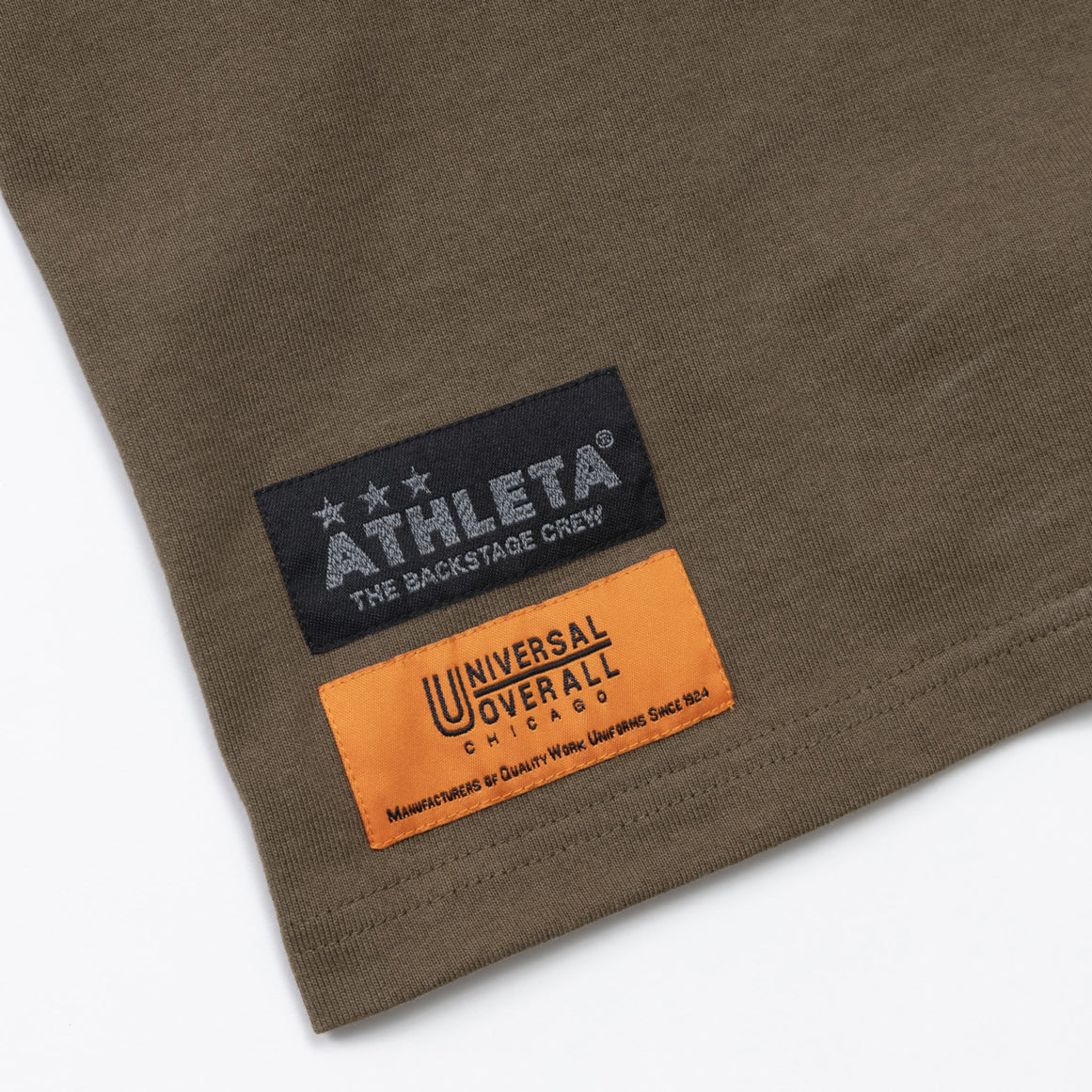 UNIVERSAL OVERALLxATHLETA - POCKET T-SHIRT