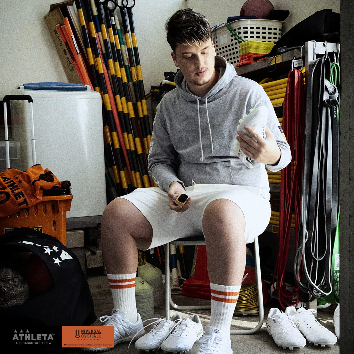 UNIVERSAL OVERALLxATHLETA - PULLOVER HOODIE
