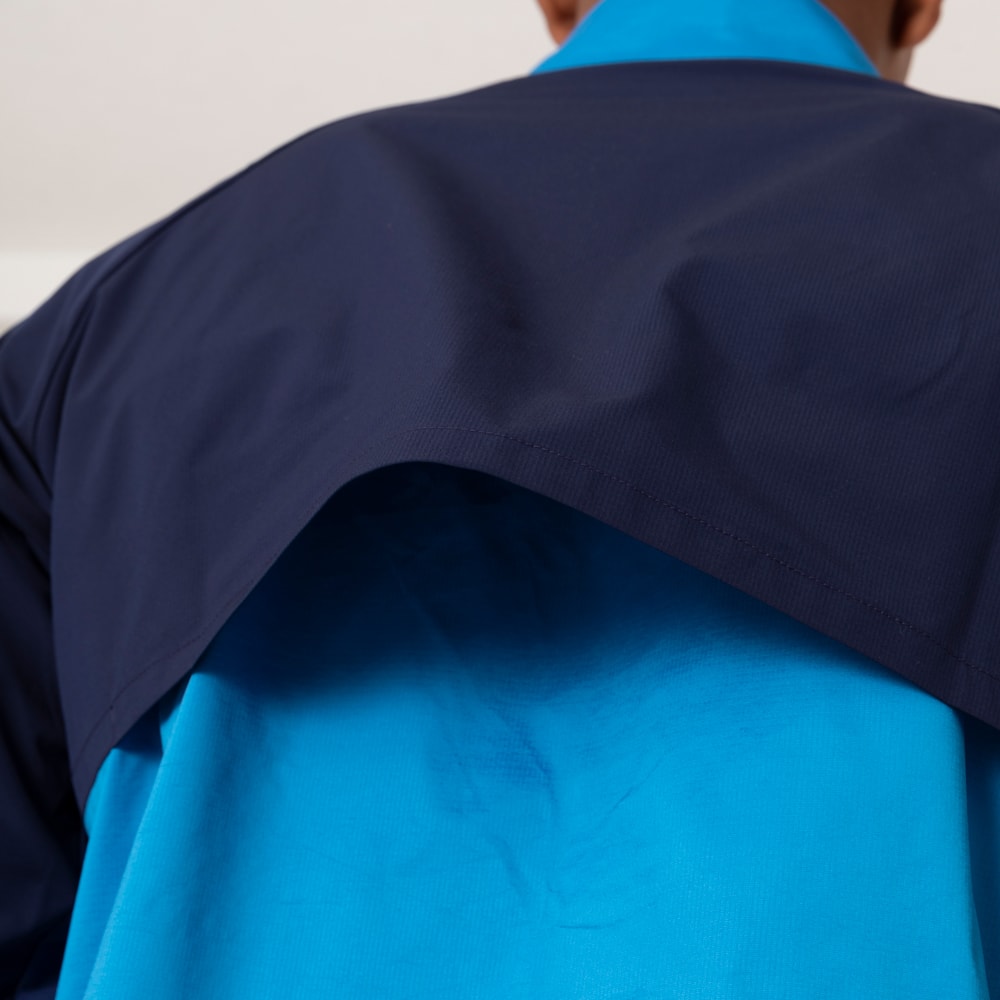 裏地付きストレッチトレーニングジャケット