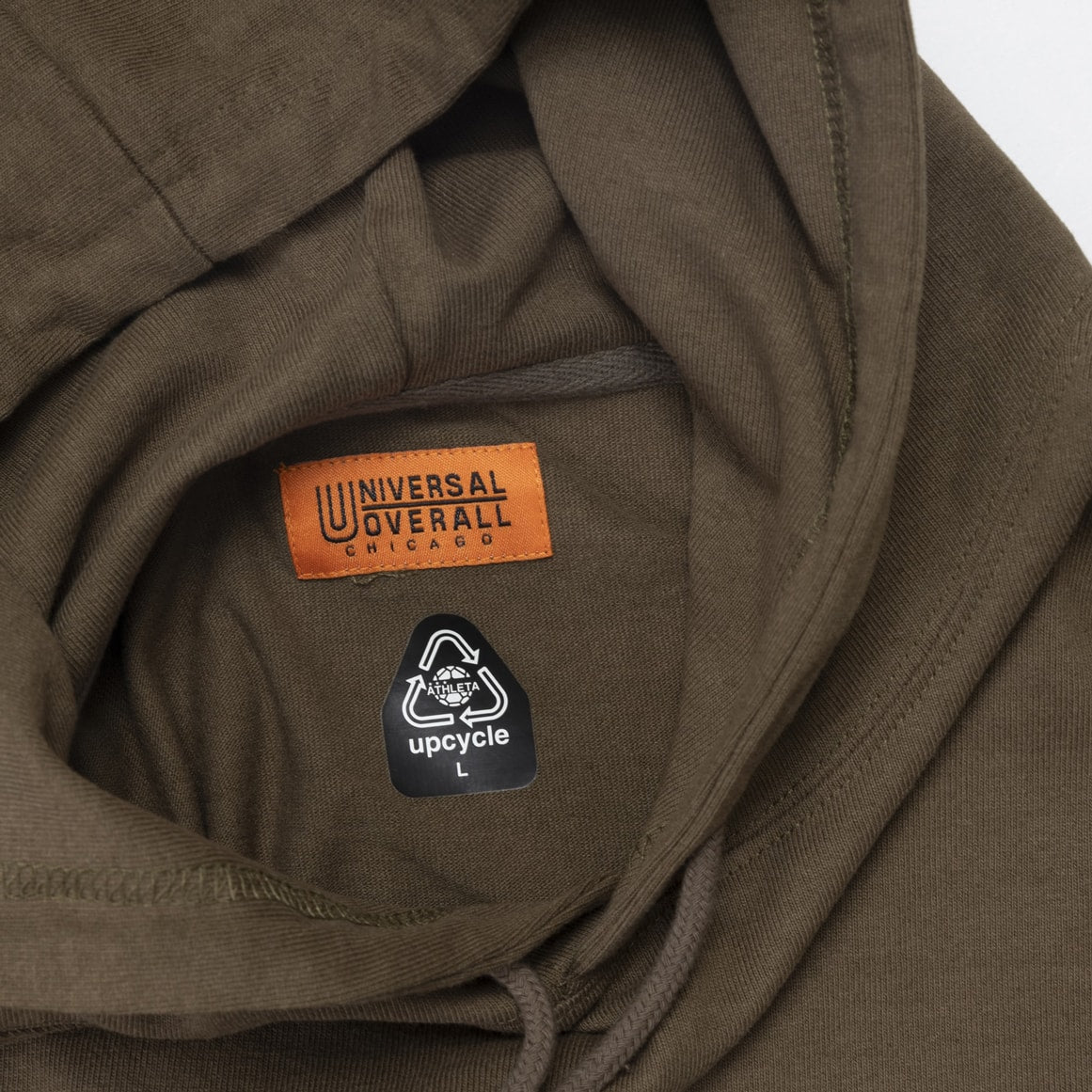 UNIVERSAL OVERALLxATHLETA - PULLOVER HOODIE