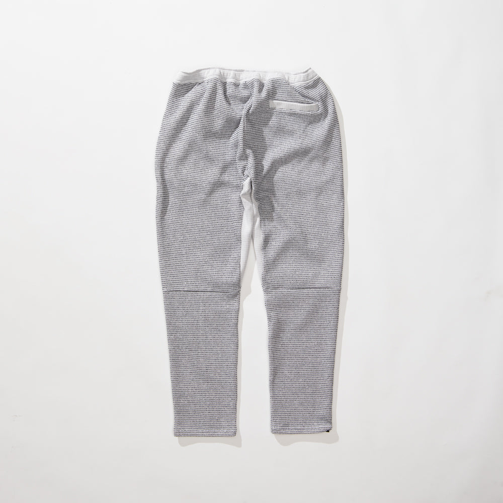 LOW GUAGE TECHNO KNIT PANTS
