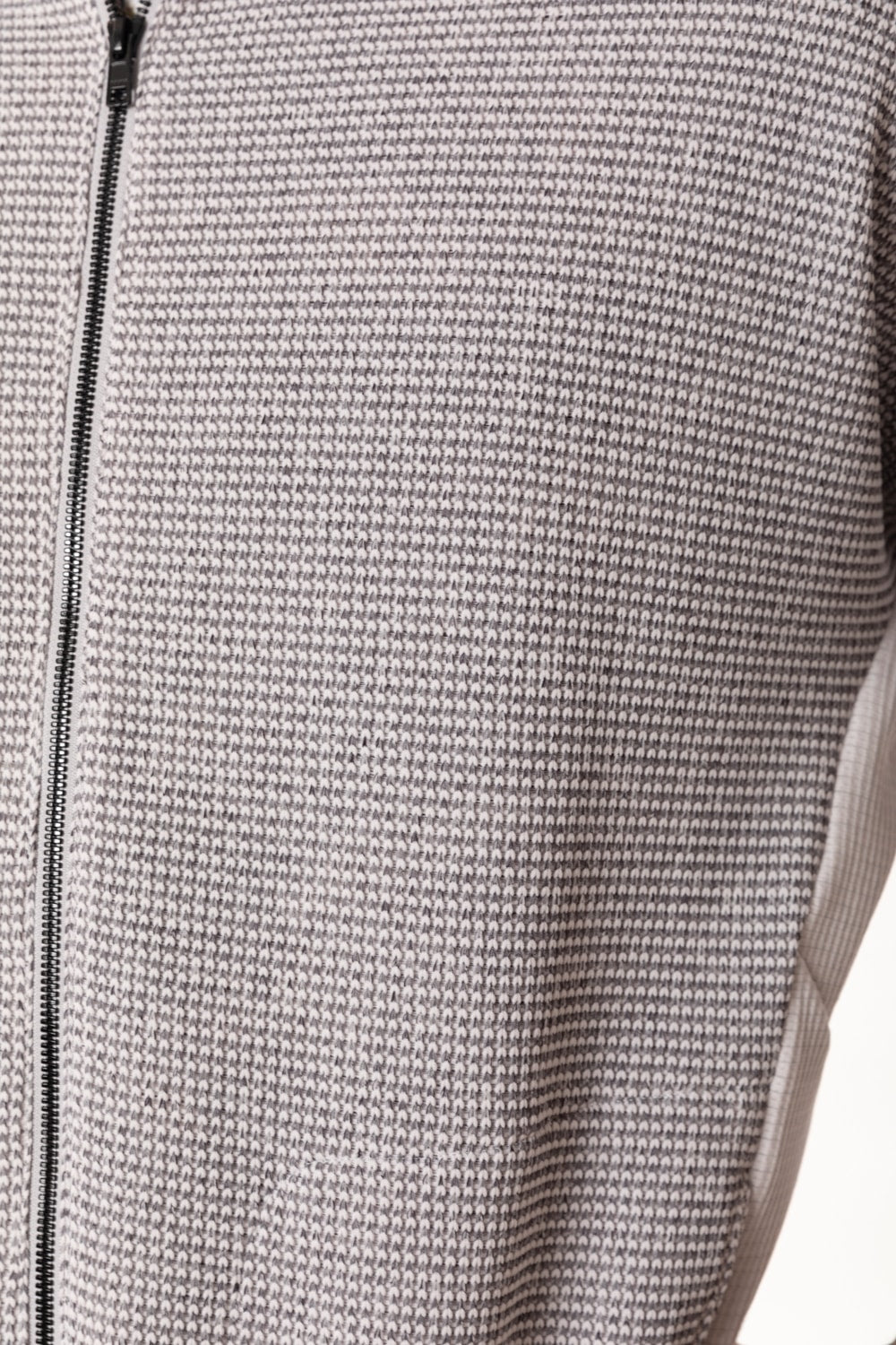 LOW GUAGE TECHNO KNIT JACKET