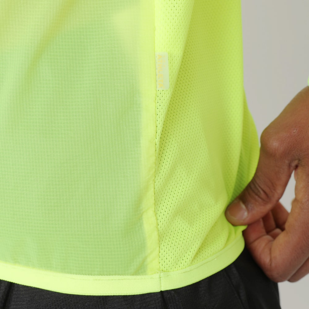 ライトウインドシェルプルオーバー