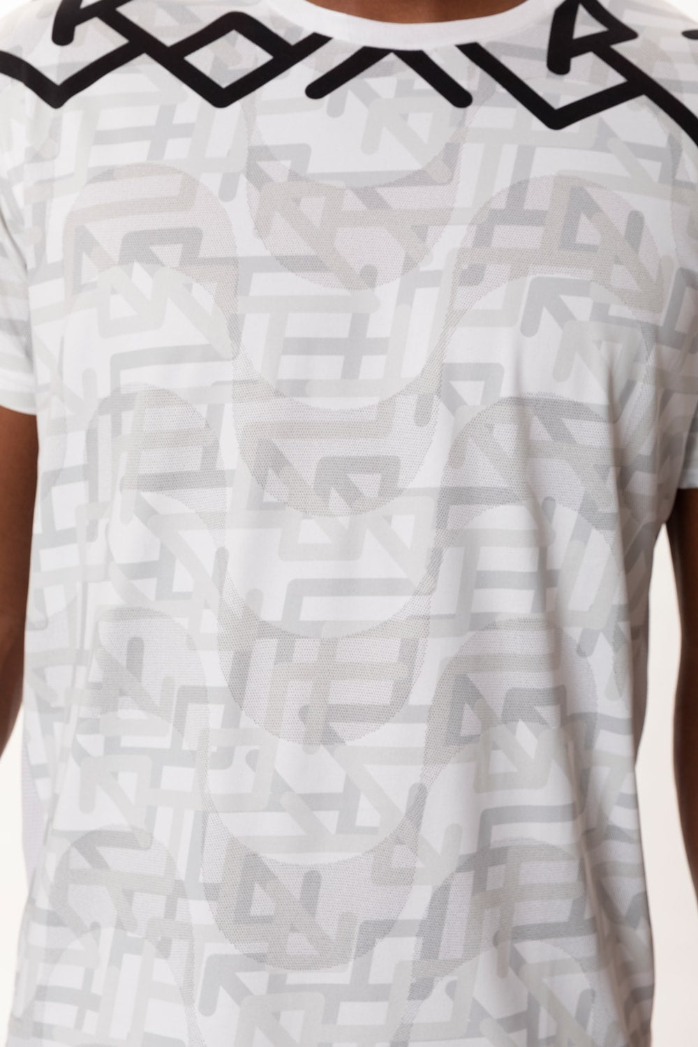 GRAPHIC MESH PRACTICE T-SHIRTS