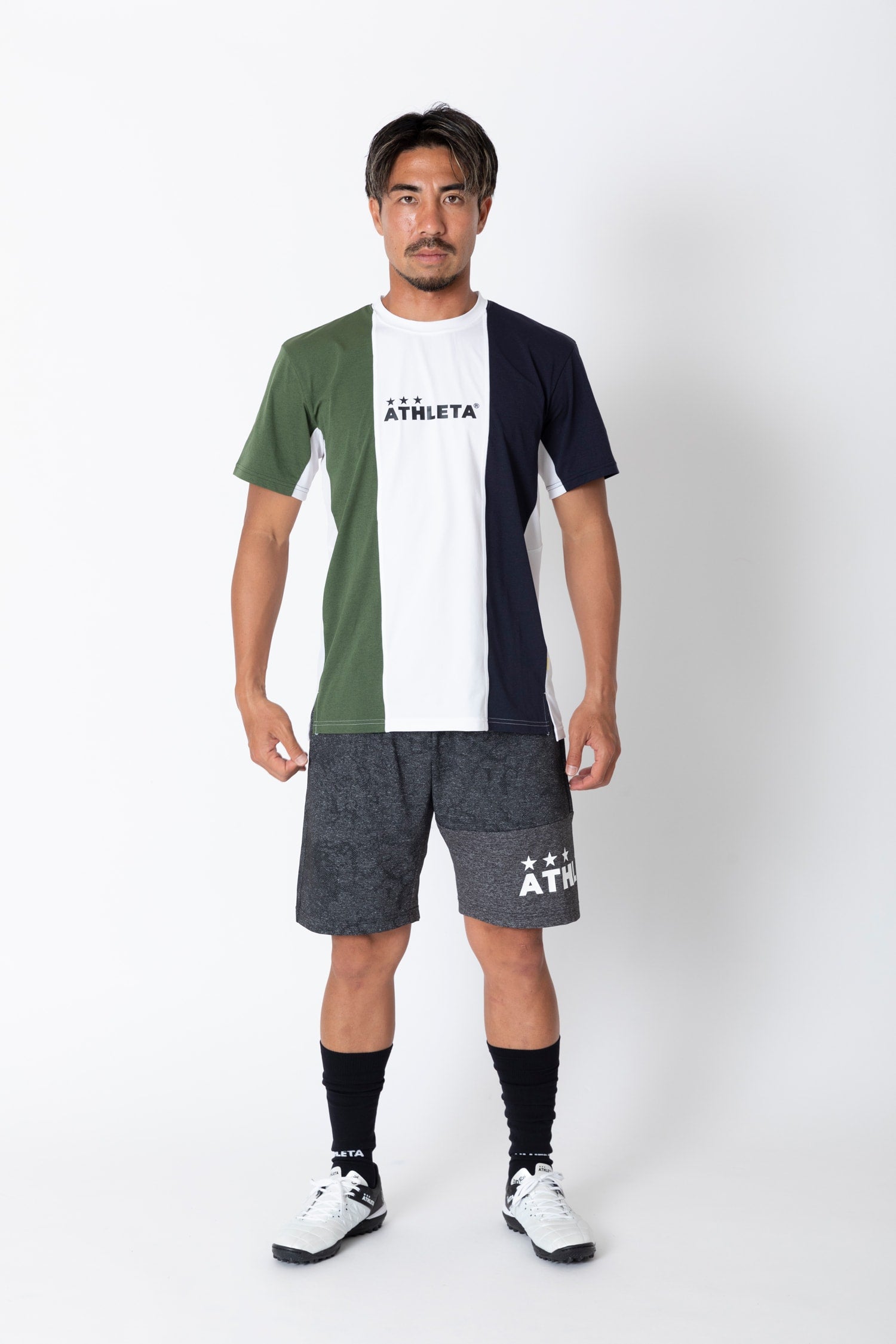 プラTシャツ