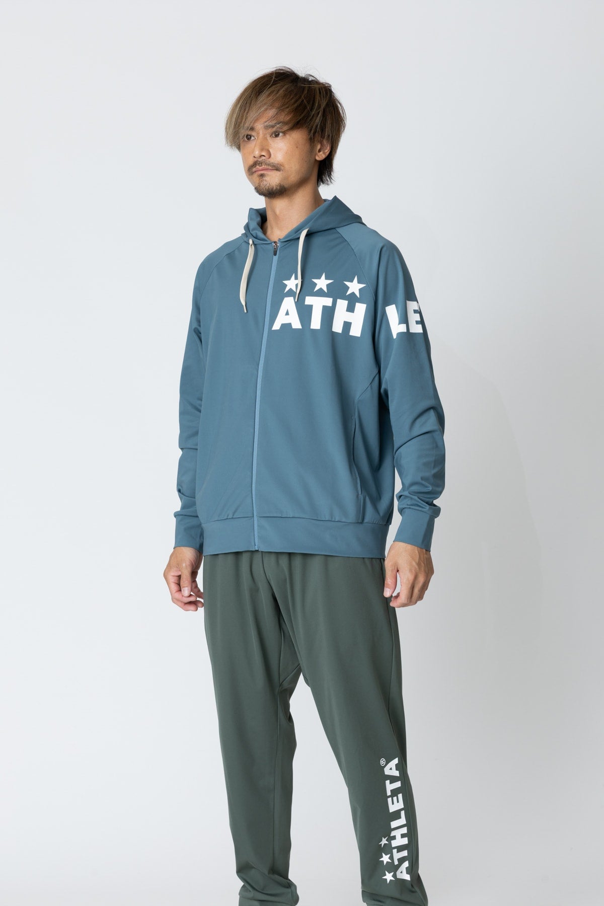 アスレタ選手着用モデル移動着プラクールZIPパーカー プラクールZIPパーカー 26s