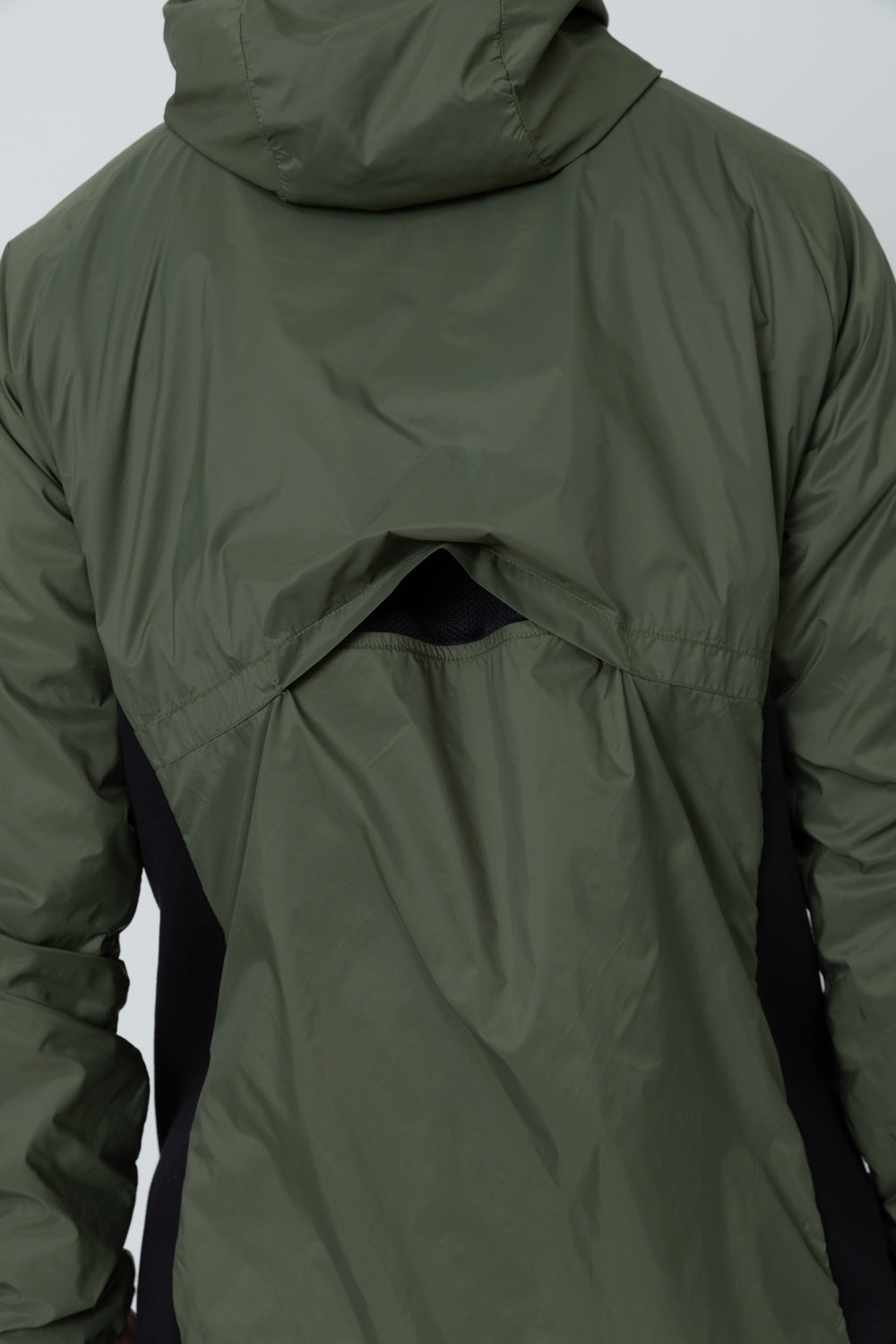 アクティブホロウZIPパーカー 26f