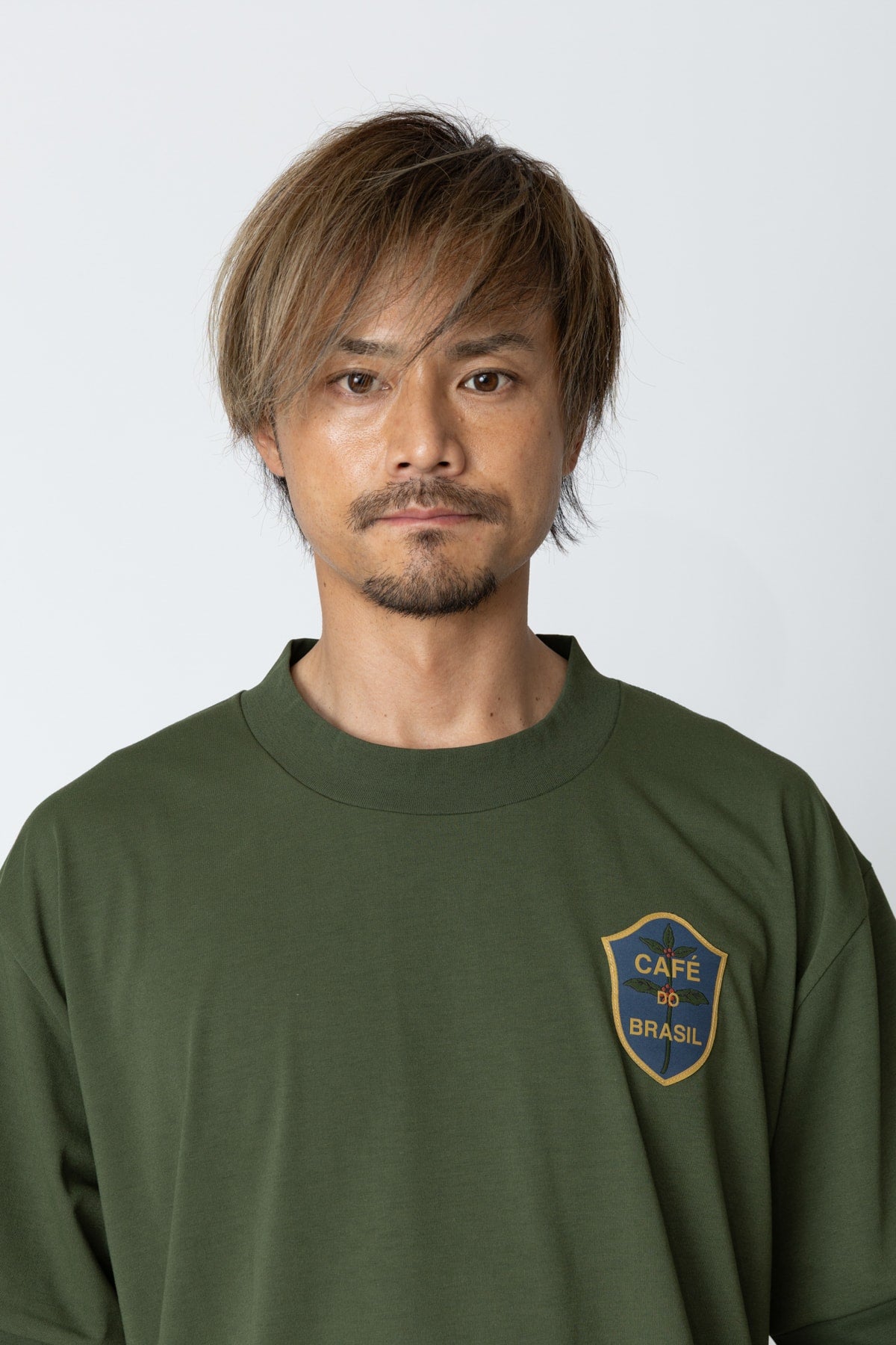 カフェブラワッペンTシャツ 26s