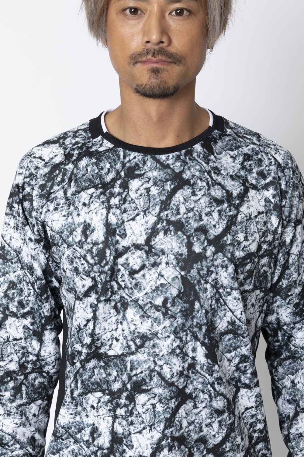 グラフィックプラシャツ25f