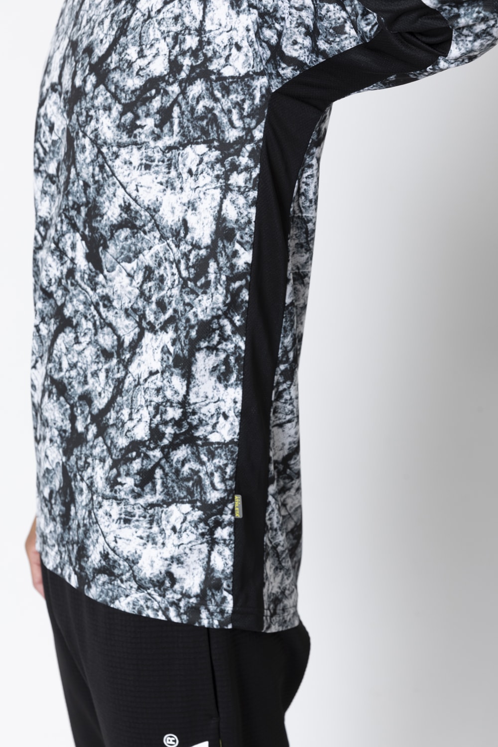 グラフィックプラシャツ25f