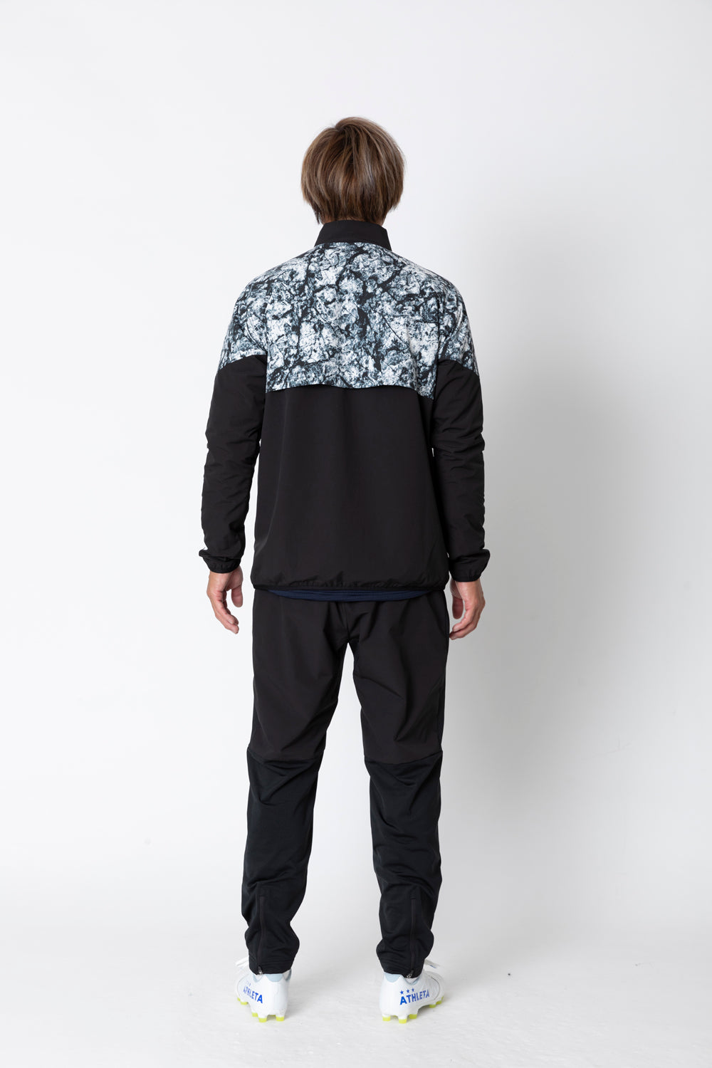 ATHLETA フード付きブラックジャケット ATHLETA（アスレタ） メンズ サッカー/フットサル フルジップ 裏地付き