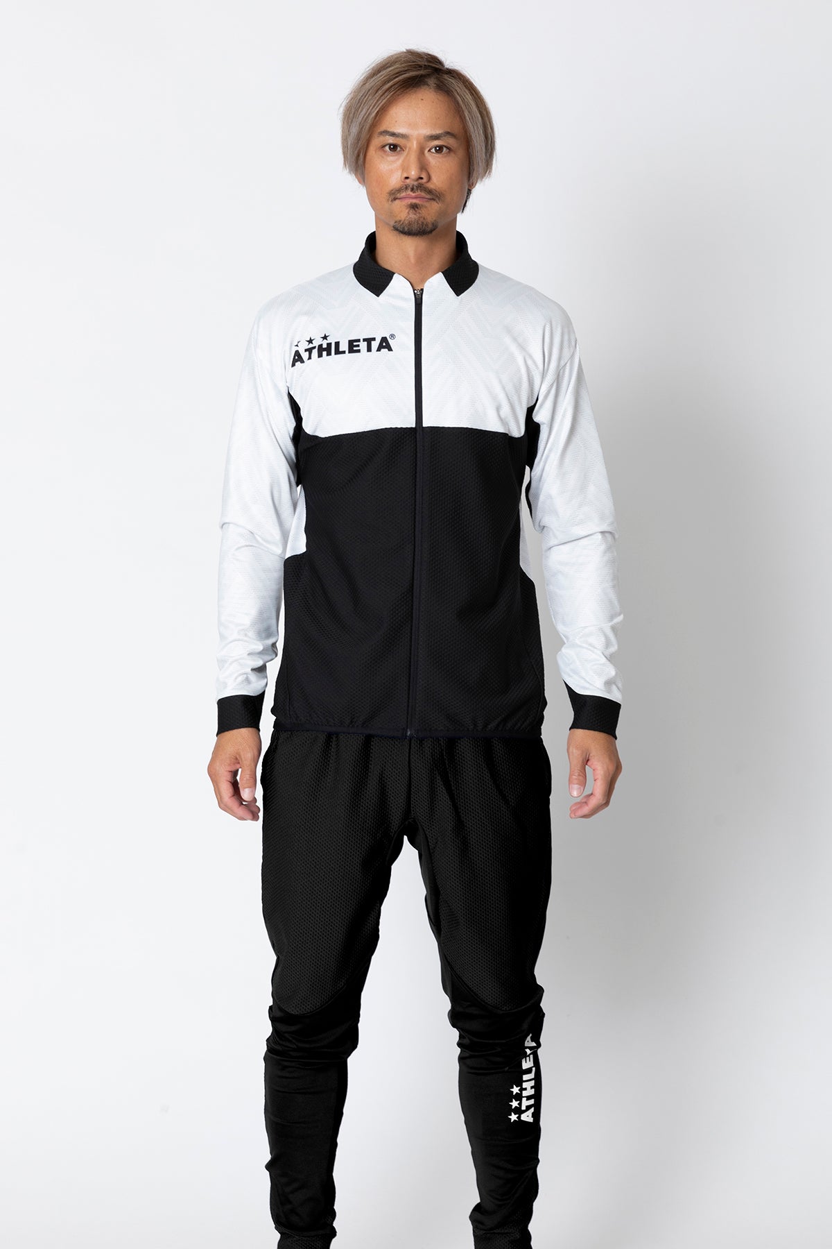 トップス K1831 グラフィックトレーニングトップ