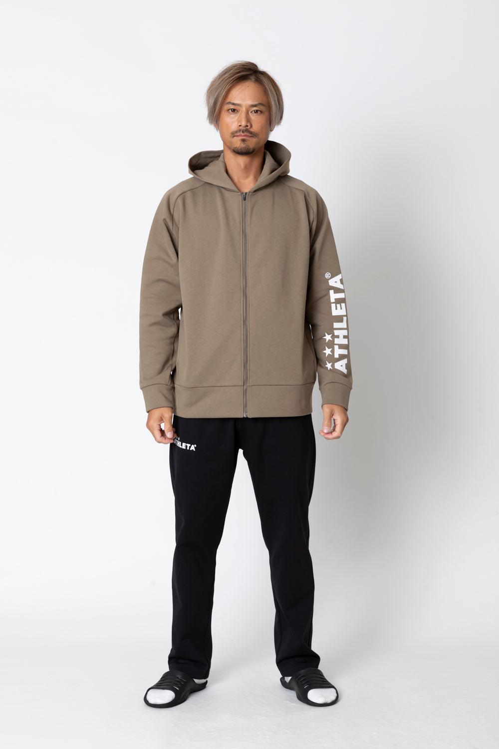 ATHLETA - 新品！ATHLETA / アスレタ ライト スウェット ZIP パーカー ATHLETA アスレタ メンズ サッカー/フットサル スウェット 防風