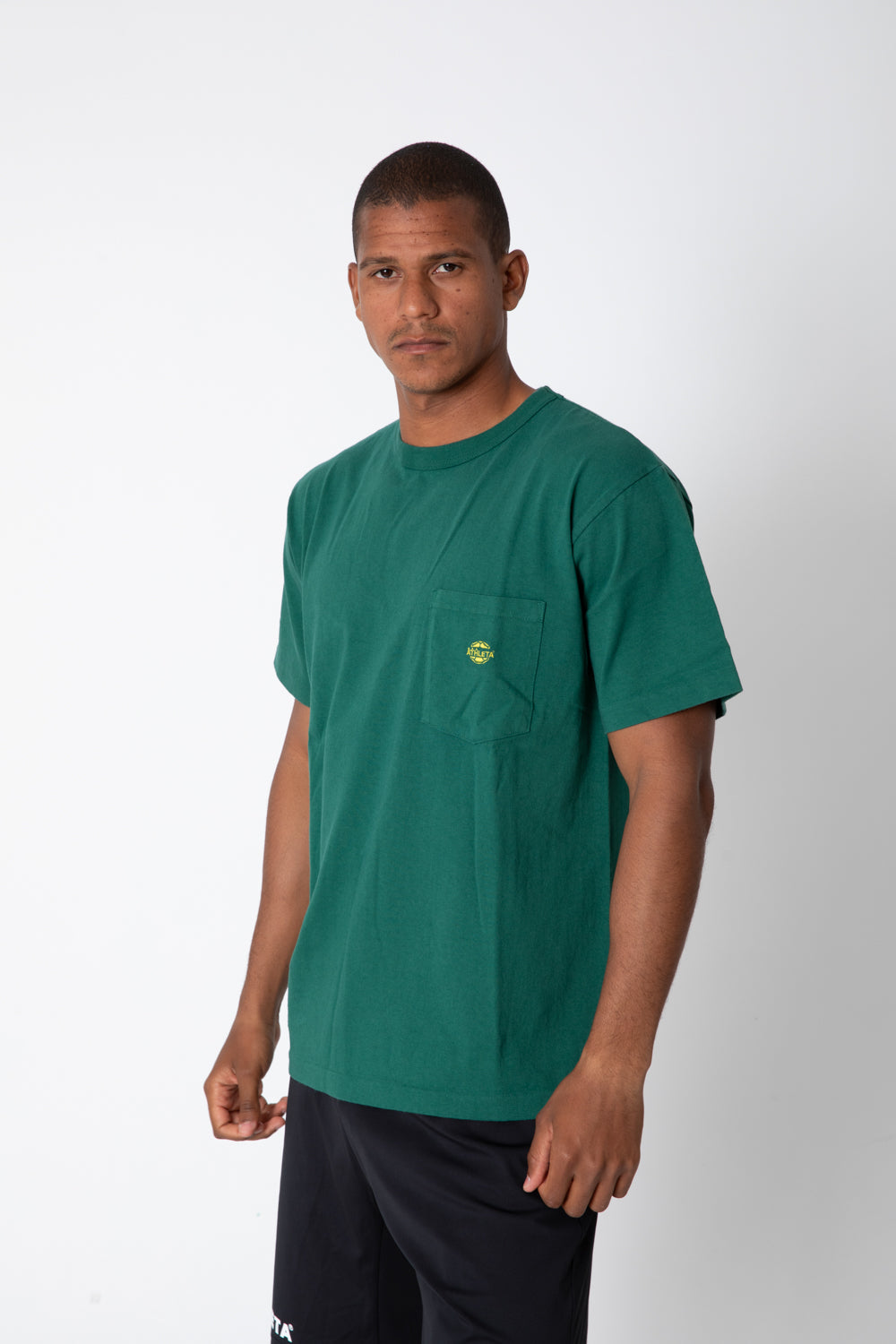 EMB POCKET T  エンブロイダリー ポケT