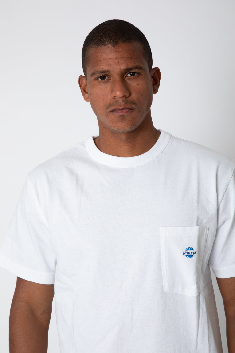 EMB POCKET T  エンブロイダリー ポケT